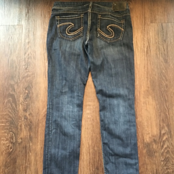 Silver Jeans - Picture 4 of 6